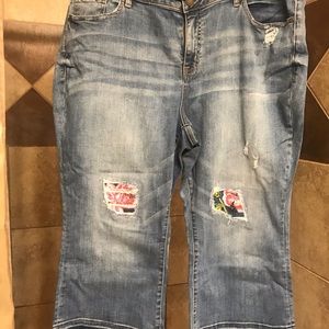 Lane Bryant capris 20P